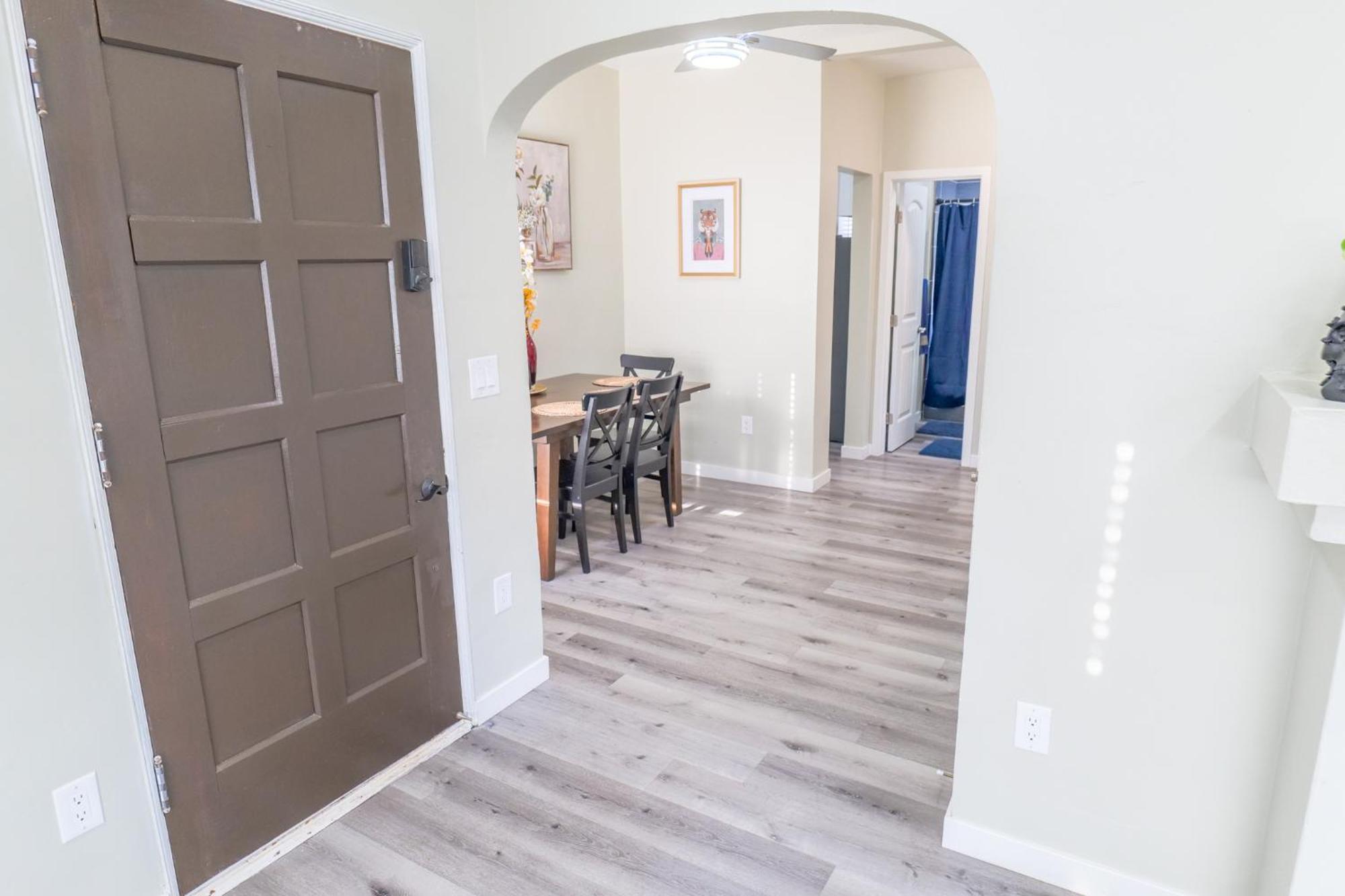 Apartment 2br Retreat Near Balboa Park San Diego