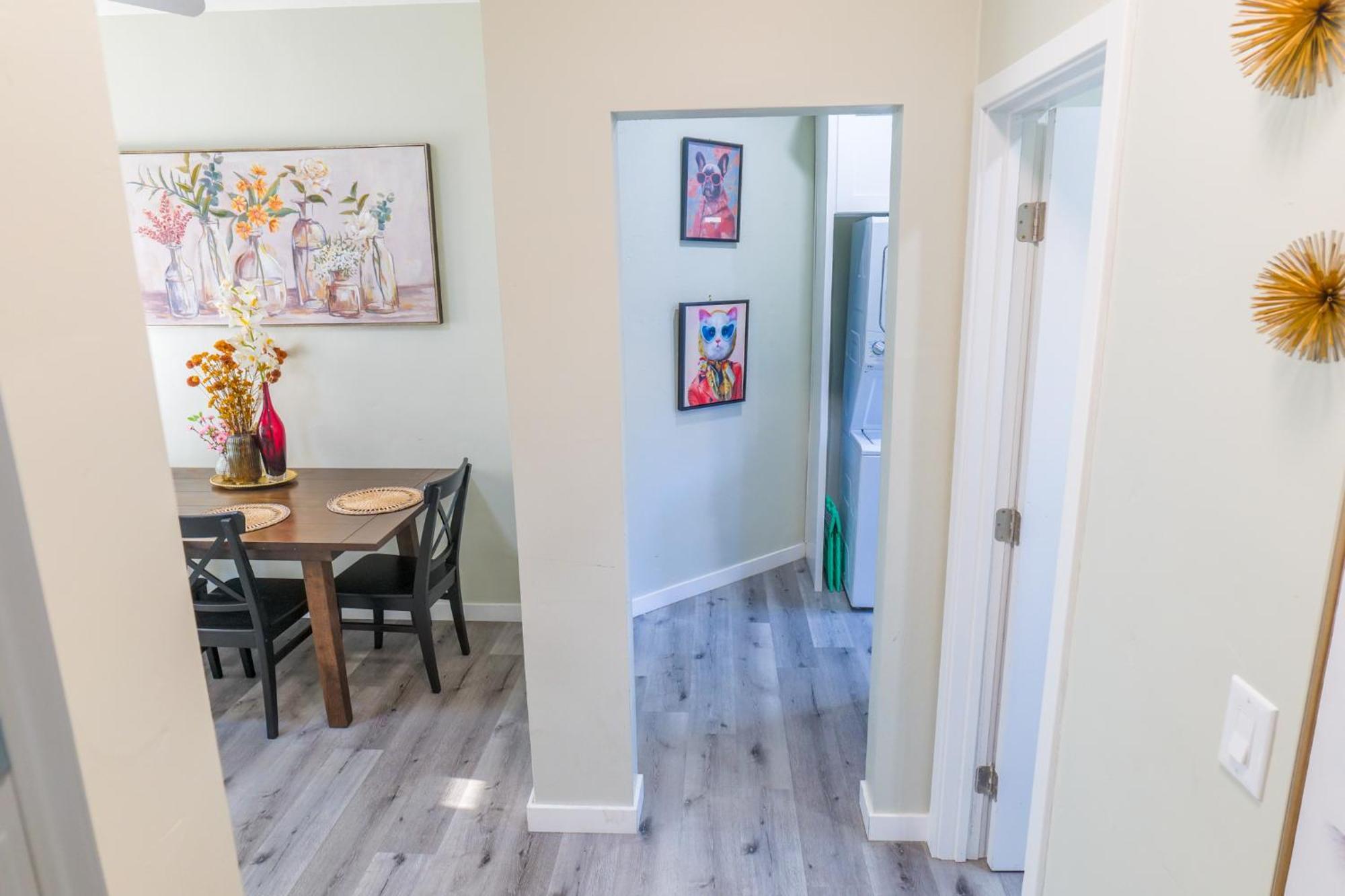 2br Retreat Near Balboa Park *